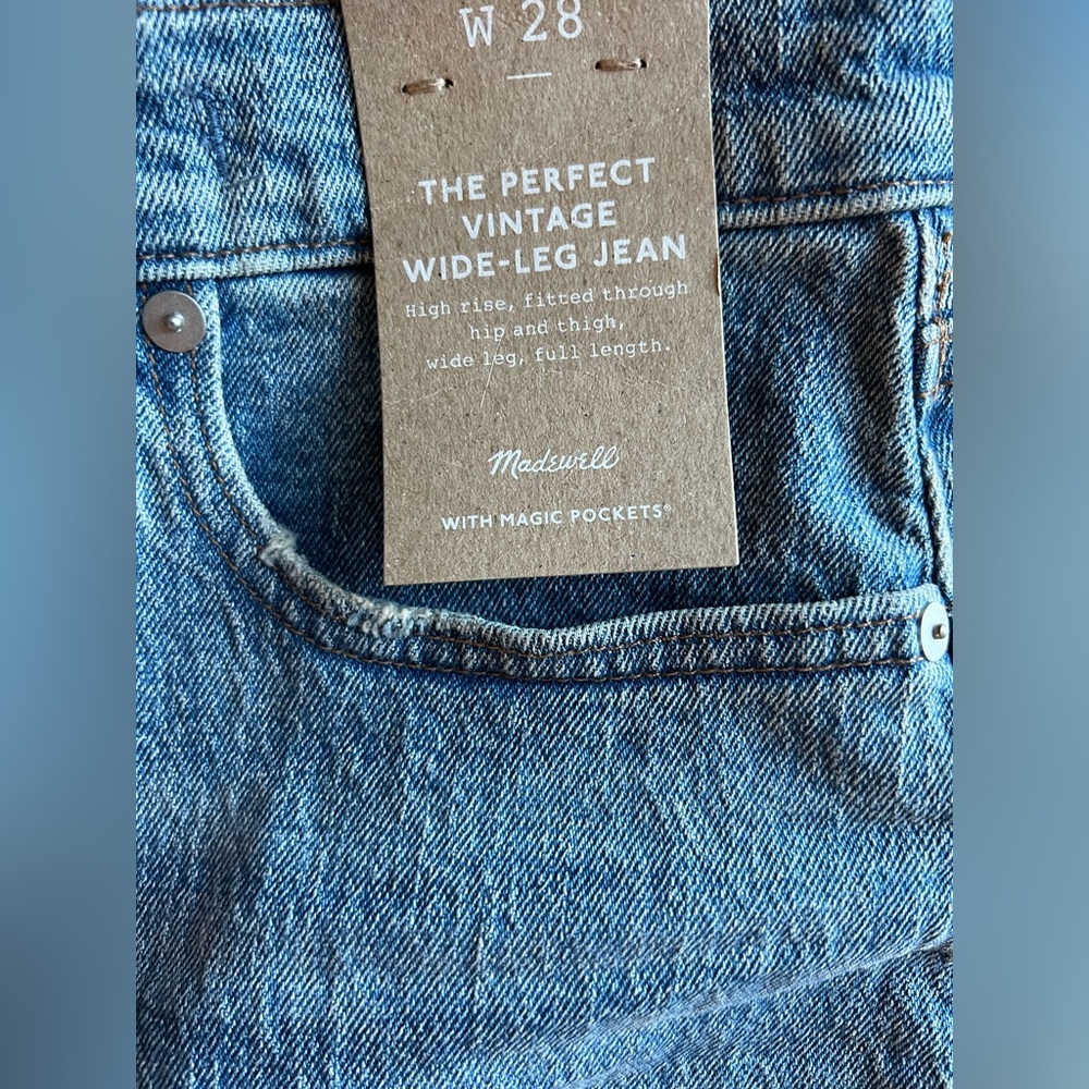 Brand new Madewell wide leg vintage jean
